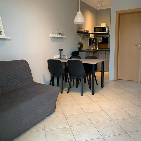 Balatonlelle Apartmanhaz Bagian luar foto
