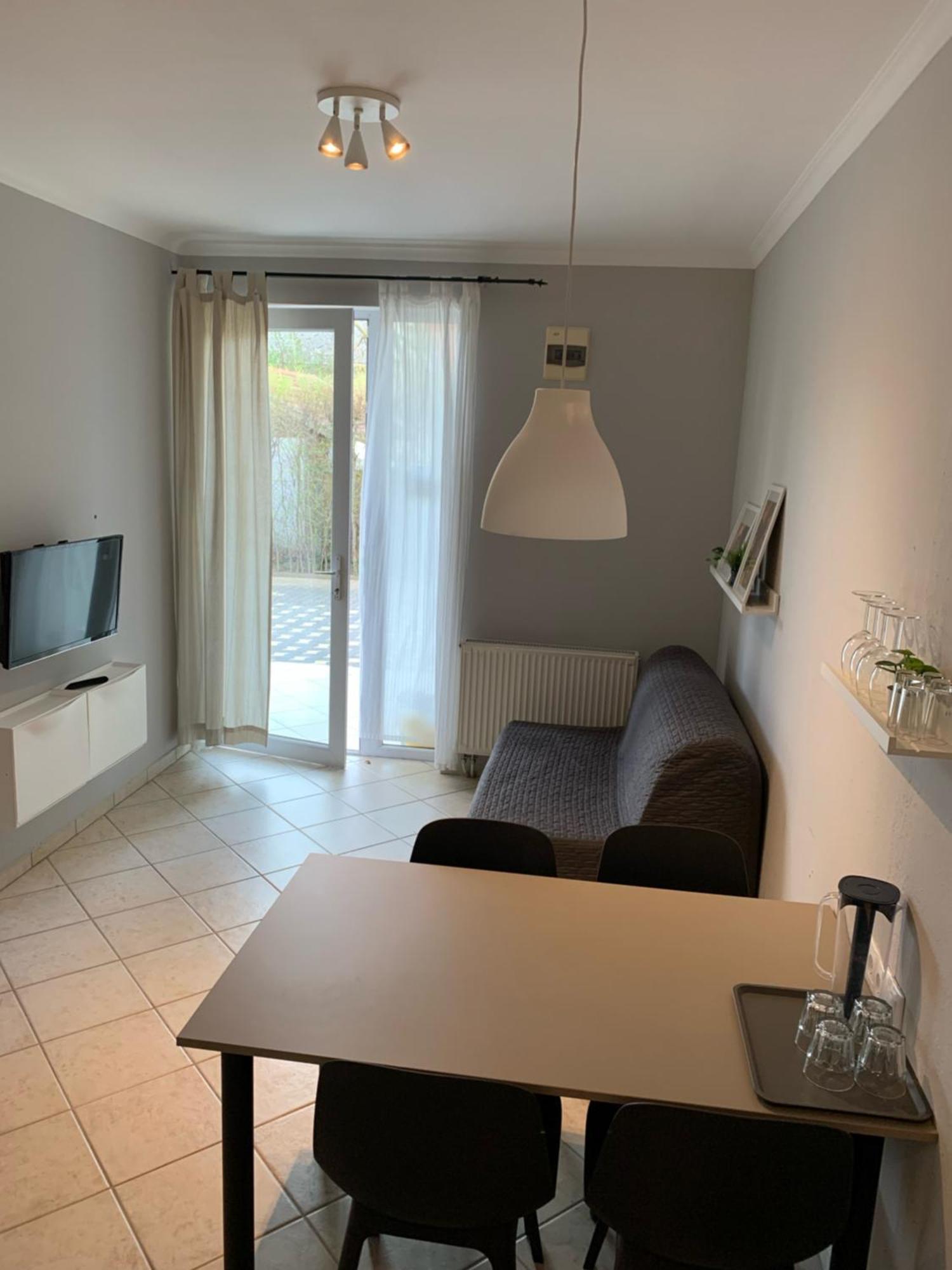 Balatonlelle Apartmanhaz Bagian luar foto