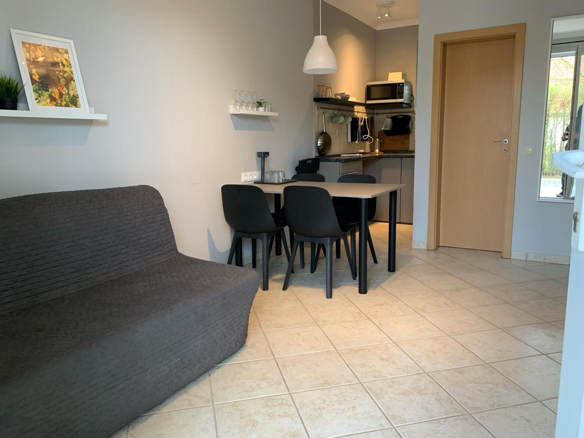 Balatonlelle Apartmanhaz Bagian luar foto